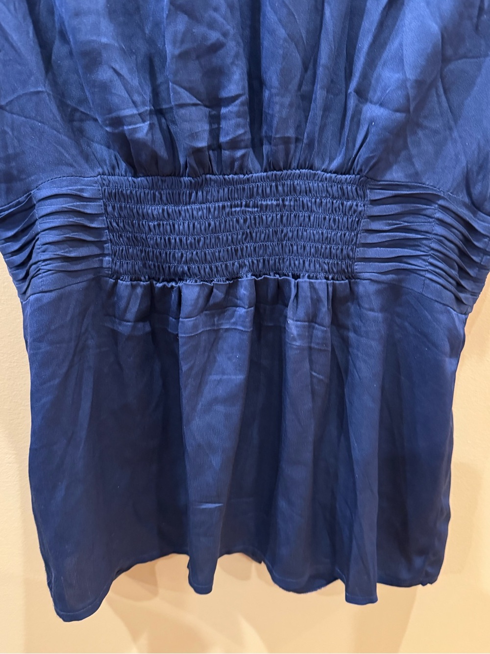 Bebe Midnight Blue Silk blend Ruffled Short-Sleeve Button Front Blouse size Med - Picture 7 of 11